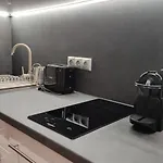 Carbona Mona Lila Apartment *