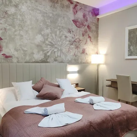 Carbona Mona Lila Hévíz