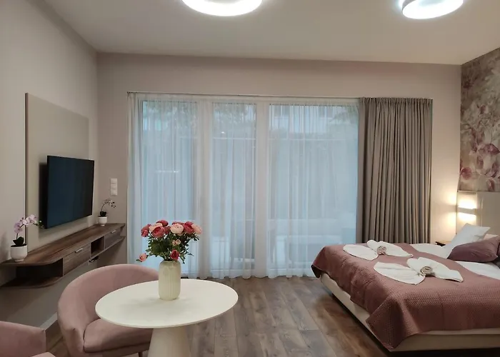 Апартаменты Carbona Mona Lila